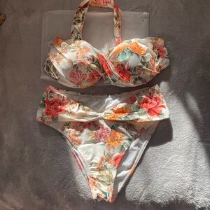 New with tags Cupshe bathing suit